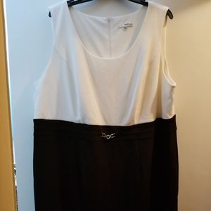 Size 20W black and white dress